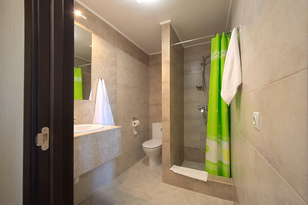 Advenus Hotel Λβιβ Εξωτερικό φωτογραφία
