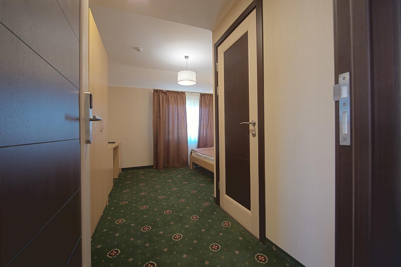 Advenus Hotel Λβιβ Εξωτερικό φωτογραφία